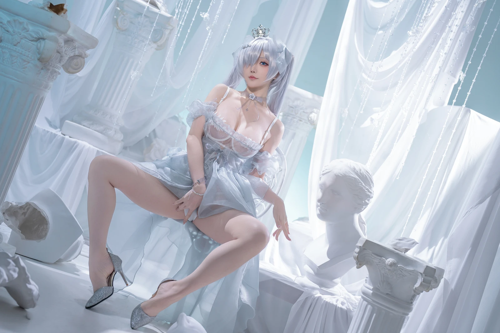 Coser小姐姐星之迟迟---NIKKE-灰姑娘-[37P-169MB]-7.webp
